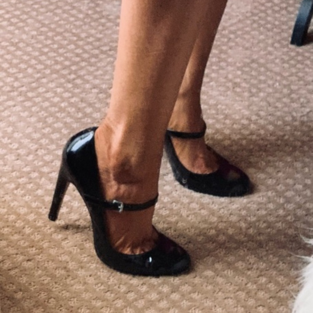 Galli Mary Jane Pump by KORS Michael Kors size 7.5